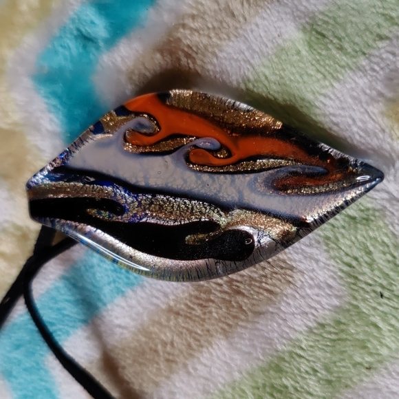 6. My SeeSeeMade in Italy Murano Glass Necklace on Leather Cord - Picture 1 of 4